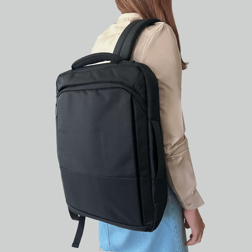 FLY BAG IN RPET INDOSSATO COME ZAINO PER SITO
