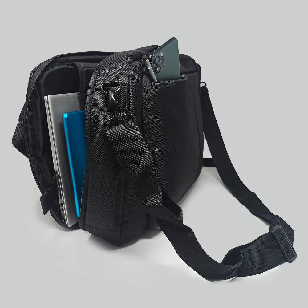 FLY BAG IN RPET VERSIONE CARTELLA CON TELEFONO SITO