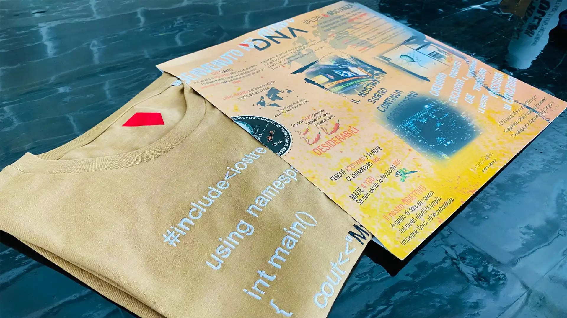 Confezione_packaging_t-shirt_in custodia_vinile qualità_e_logistica